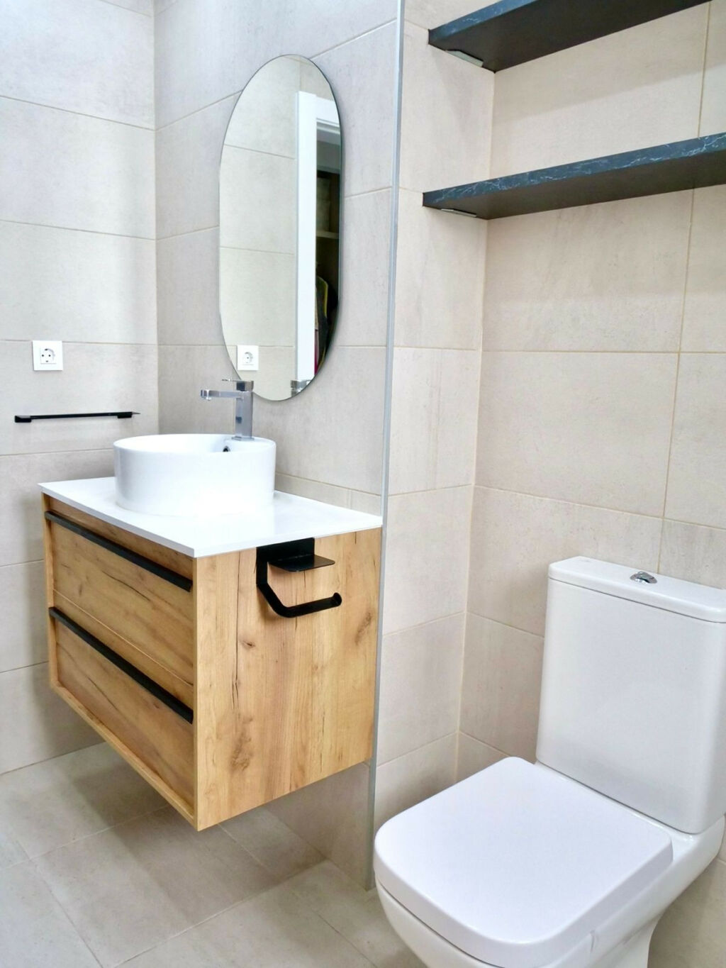Middle Floor Apartment Estepona Málaga - image 12