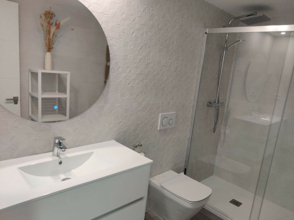 Middle Floor Apartment Finestrat Alicante - image 13
