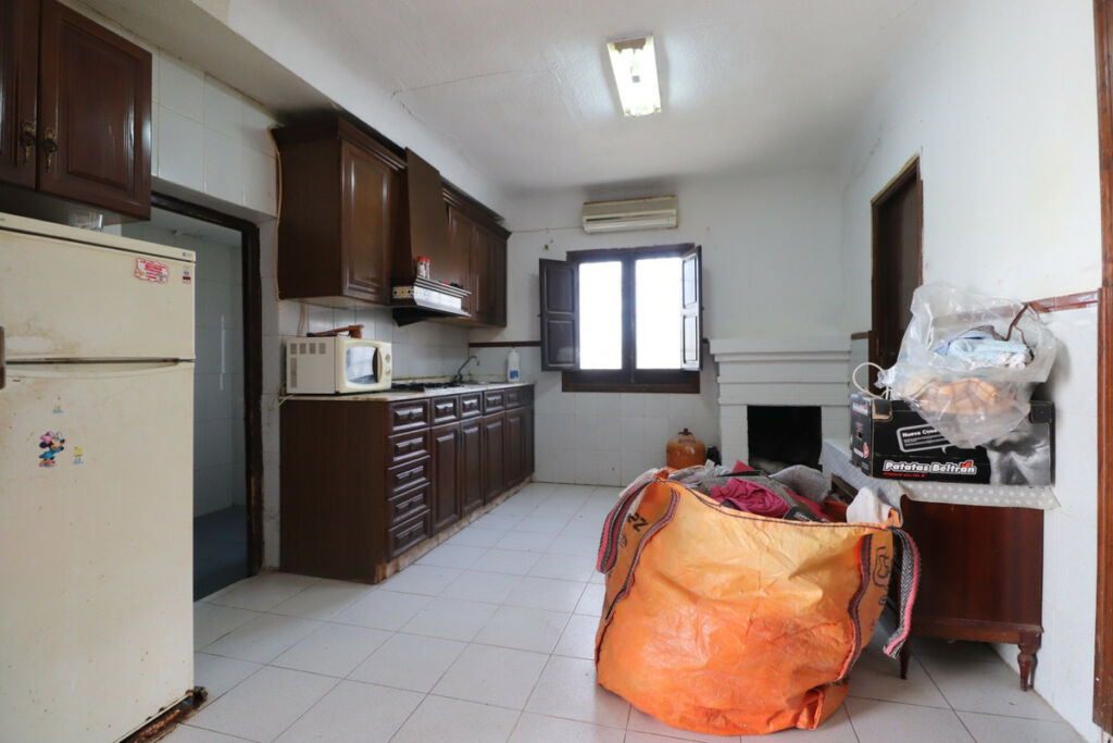 Detached Villa Heredades Alicante - image 13