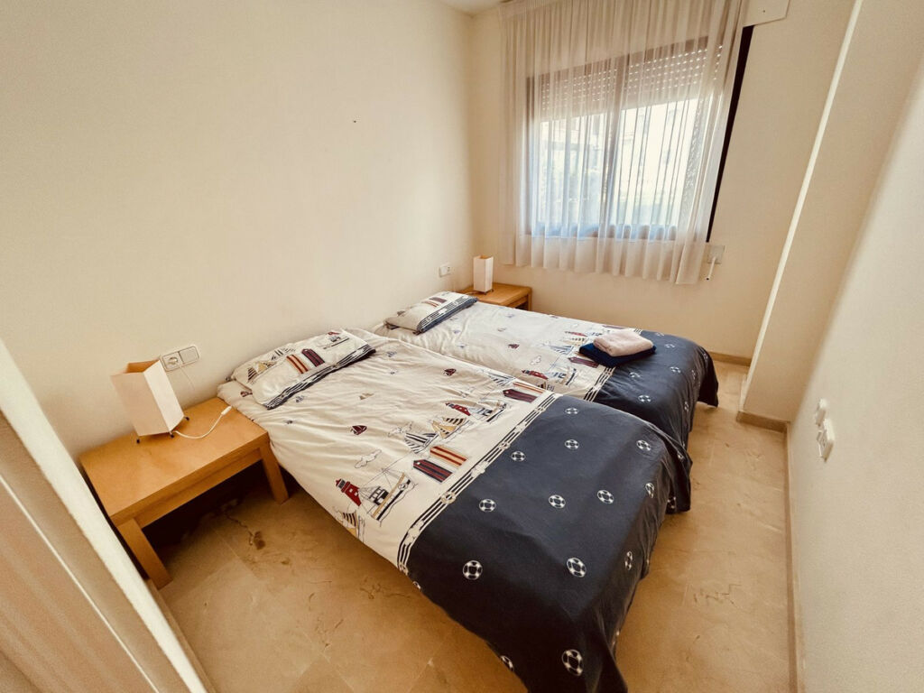 Ground Floor Apartment La Duquesa Málaga - image 12