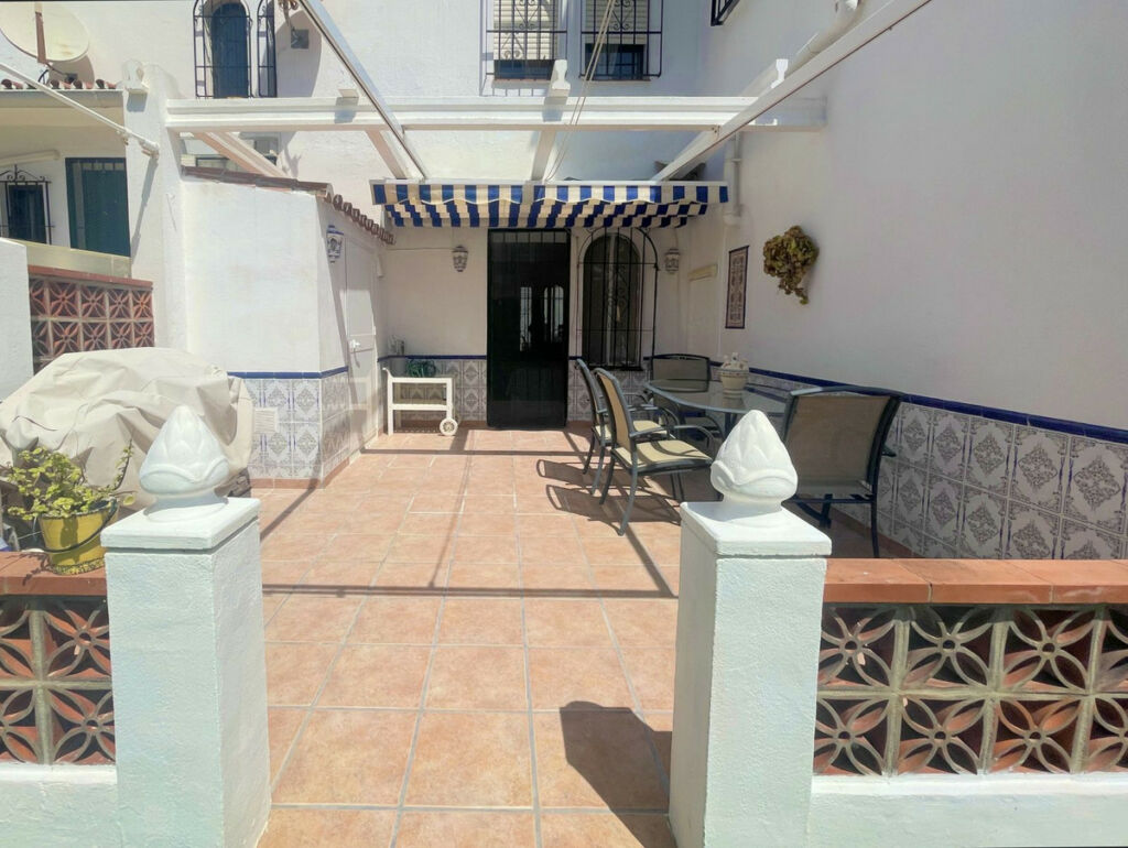 Ground Floor Apartment La Duquesa Málaga - image 12