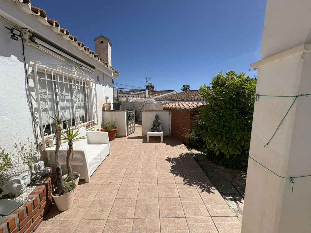 Semi-Detached House Torreblanca Málaga - image 12