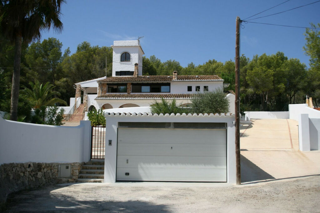 Detached Villa Benissa Coast Alicante - image 12