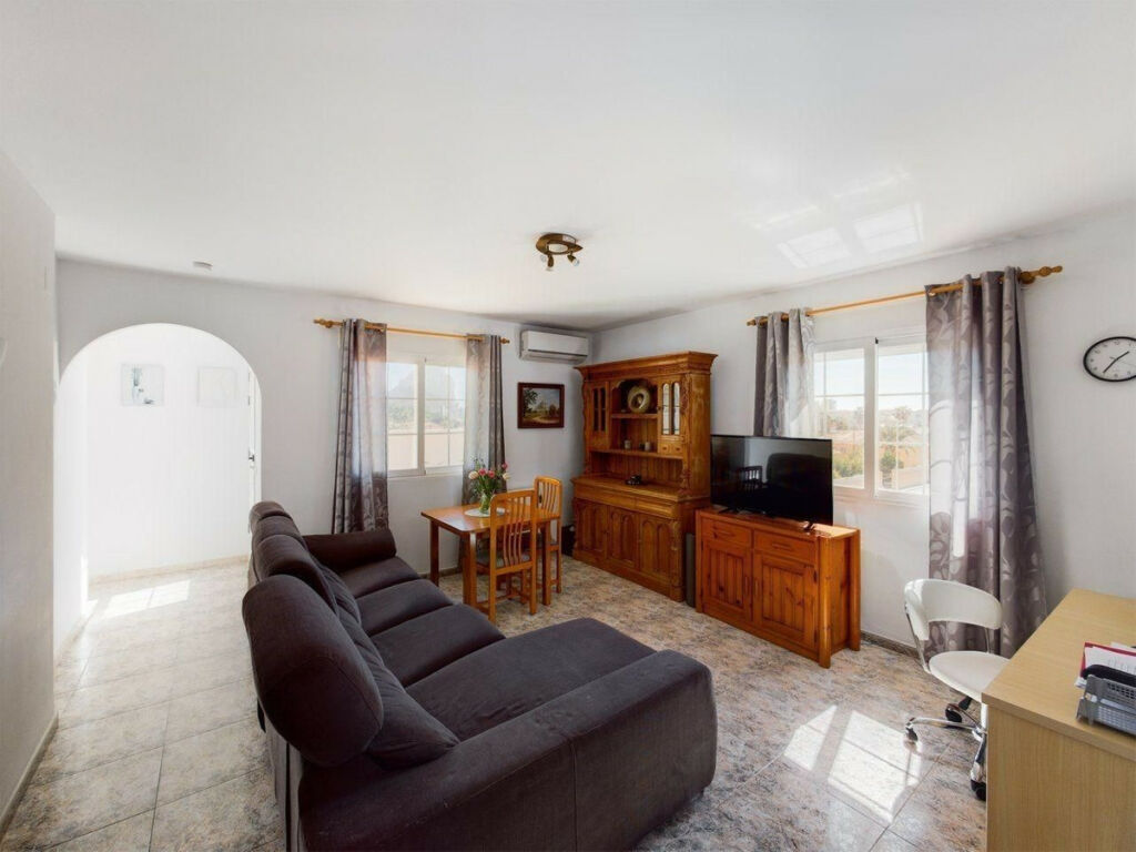 Detached Villa Calpe Alicante - image 12