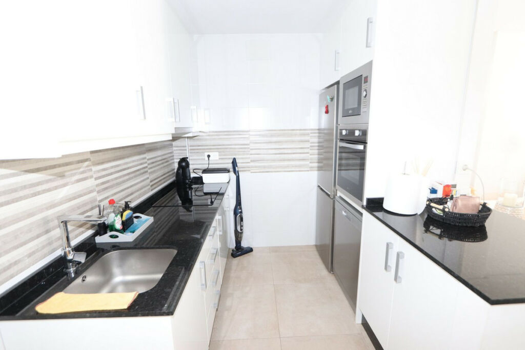Ground Floor Apartment La Florida Alicante - image 12