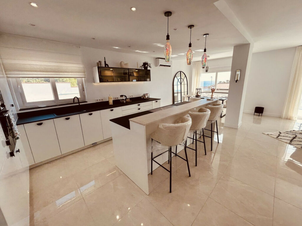 Detached Villa La Duquesa Málaga - image 12