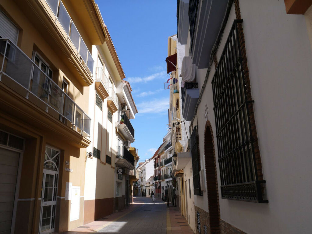 Penthouse Fuengirola Málaga - image 7