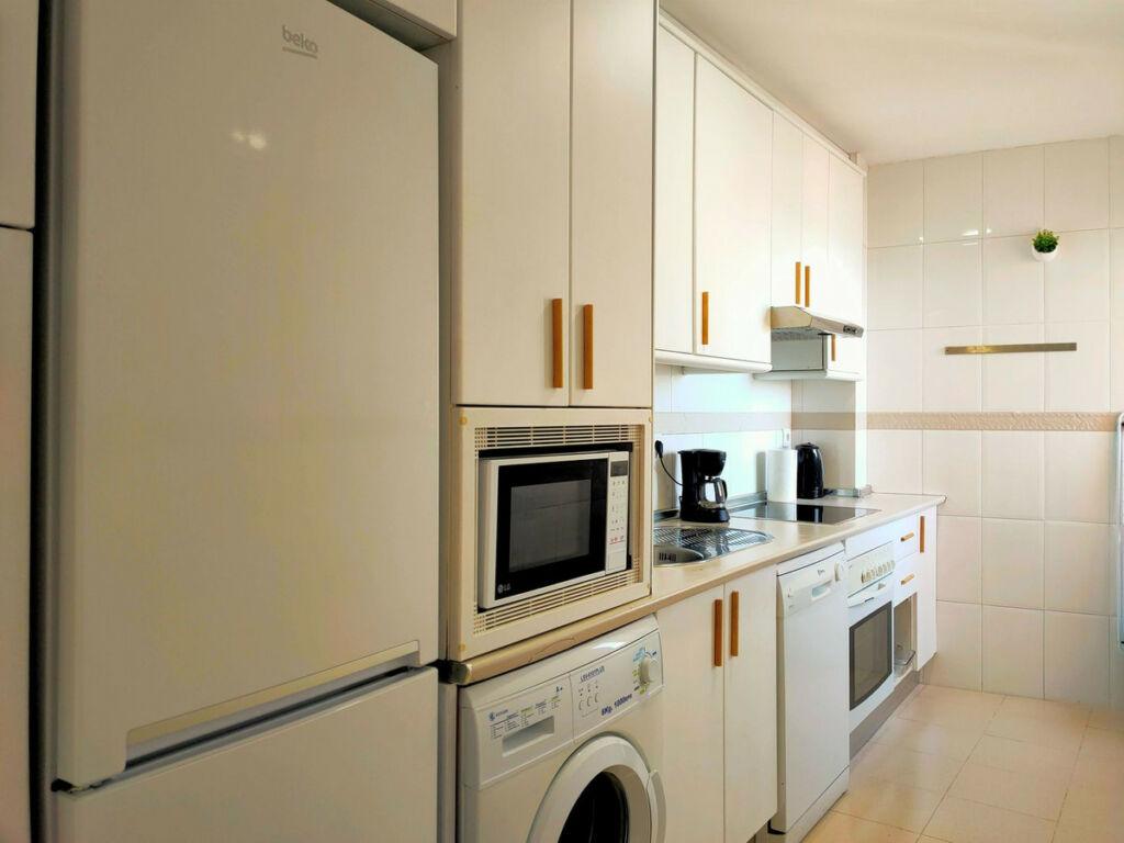 Penthouse Fuengirola Málaga - image 12