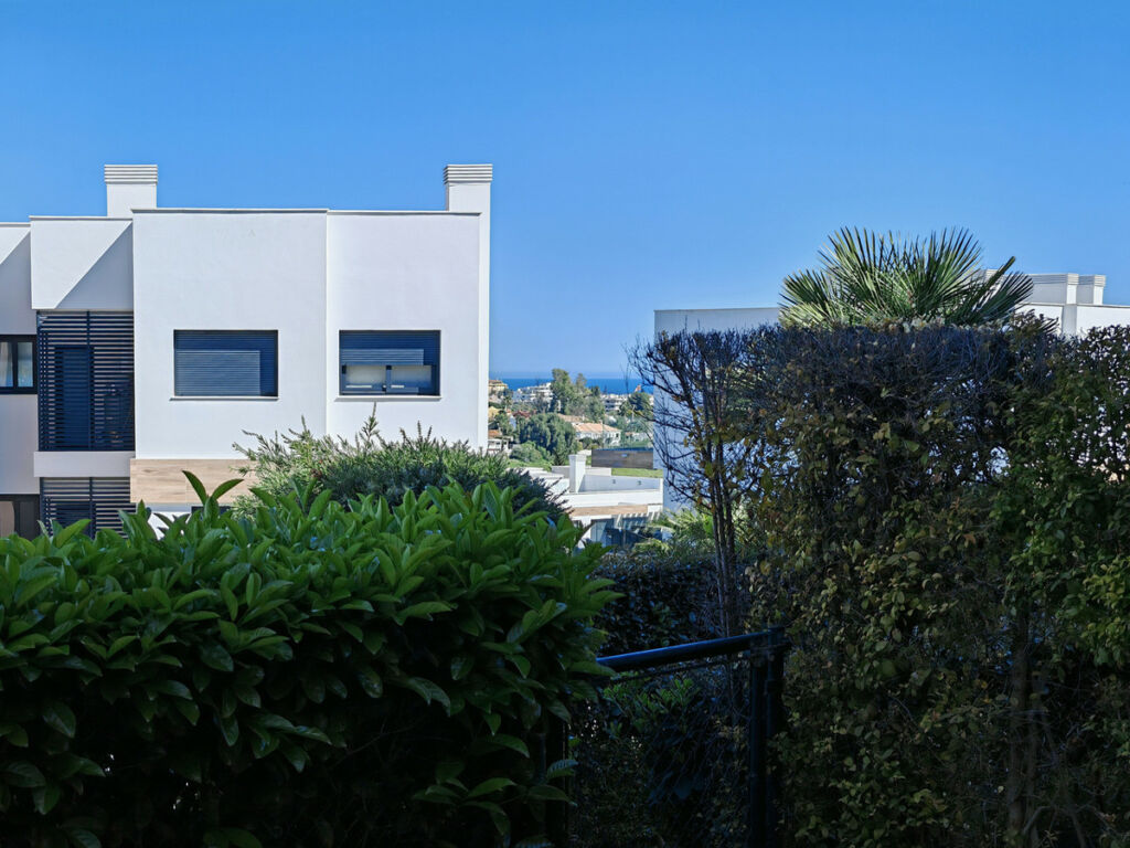 Ground Floor Apartment Estepona Málaga - image 12