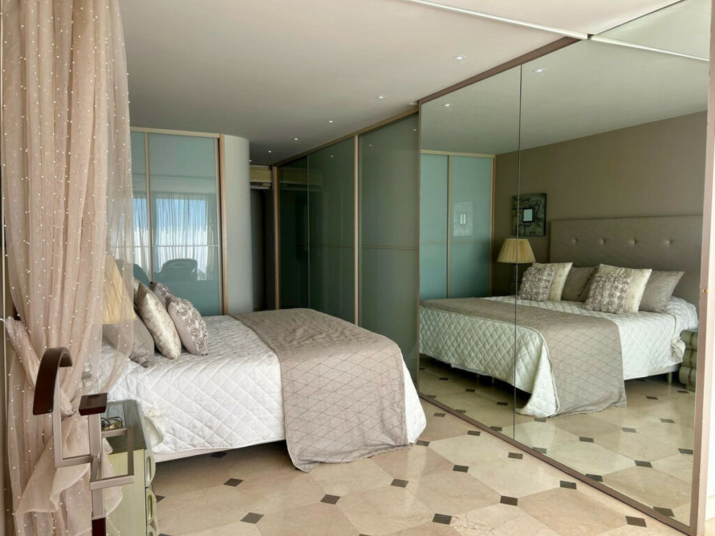 Middle Floor Apartment Benidorm Alicante - image 12