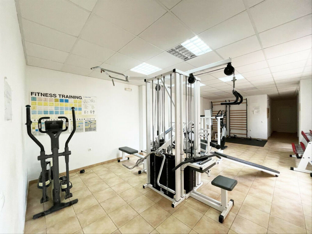 Middle Floor Apartment Calpe Alicante - image 12
