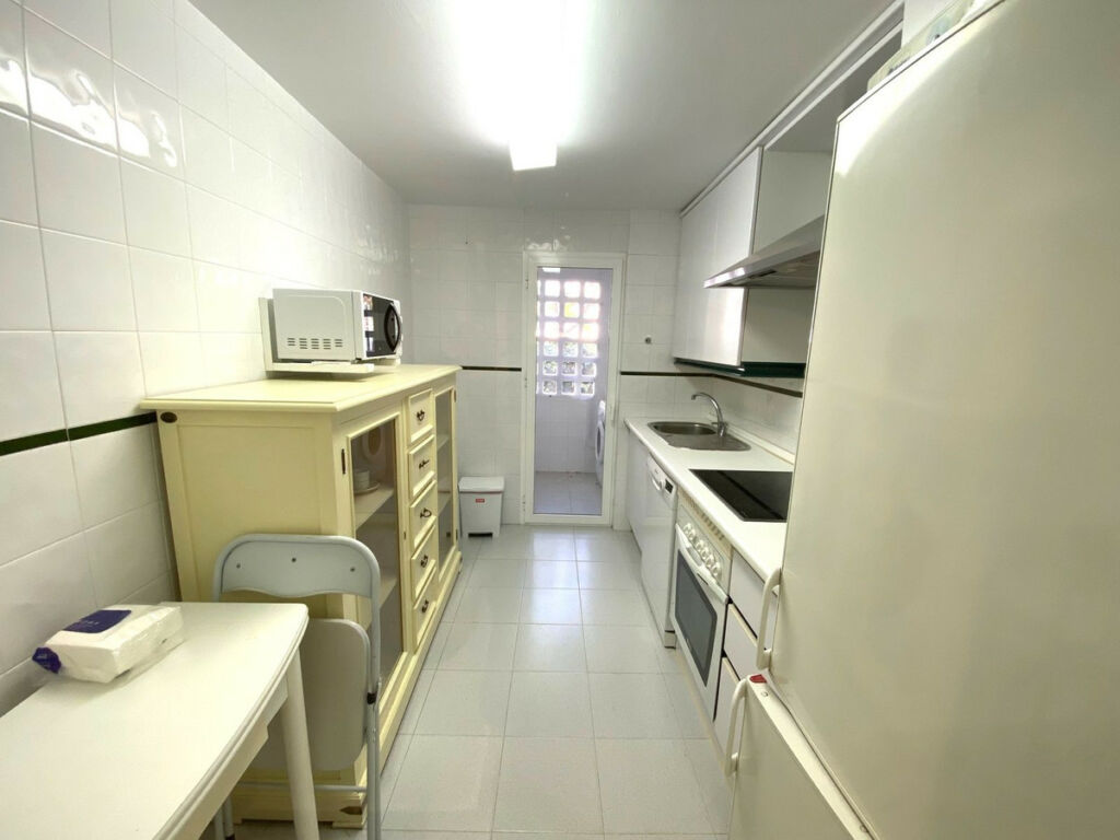 Ground Floor Apartment Nueva Andalucía Málaga - image 12