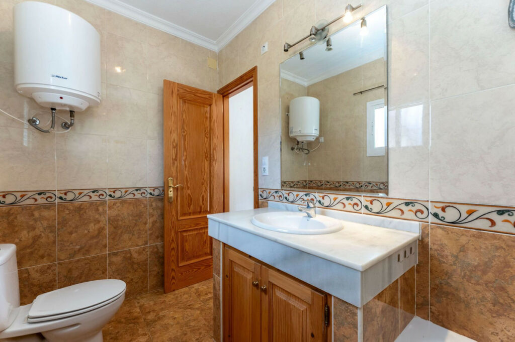 Detached Villa Coín Málaga - image 12