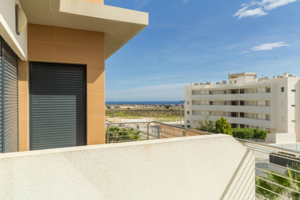 Penthouse Los Dolses Alicante - image 12