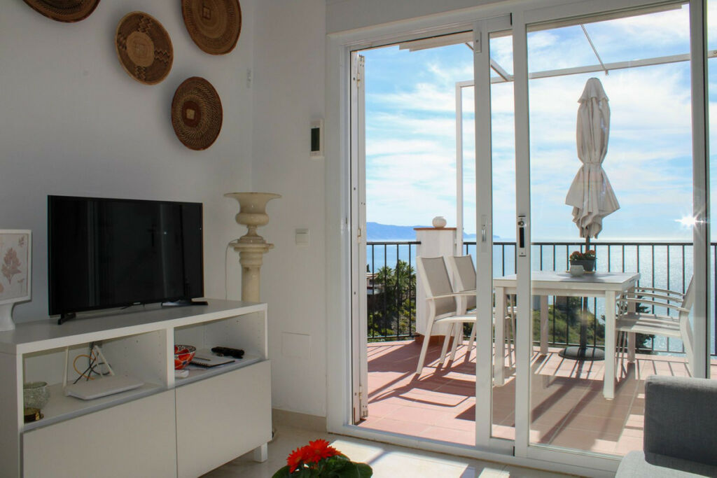 Semi-Detached House Nerja Málaga - image 12