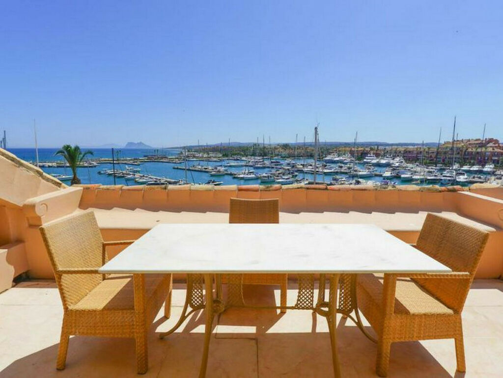 Penthouse Sotogrande Marina Cádiz - image 12