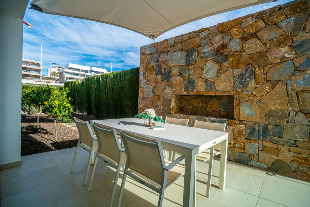Detached Villa Las Colinas Golf Alicante - image 13