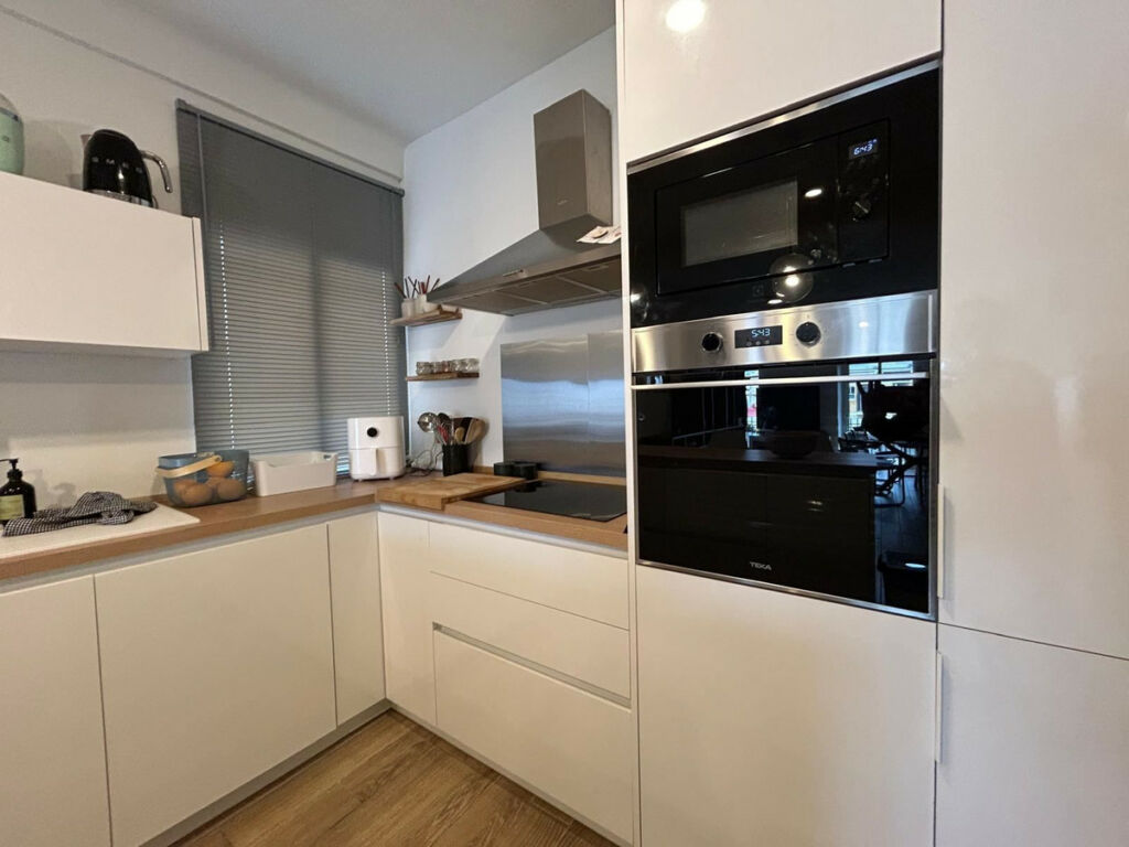 Middle Floor Apartment Alicante City Alicante - image 13
