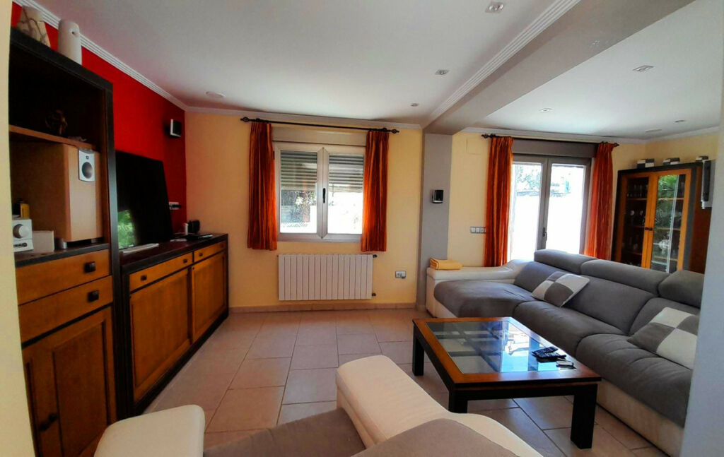 Detached Villa Denia Alicante - image 13
