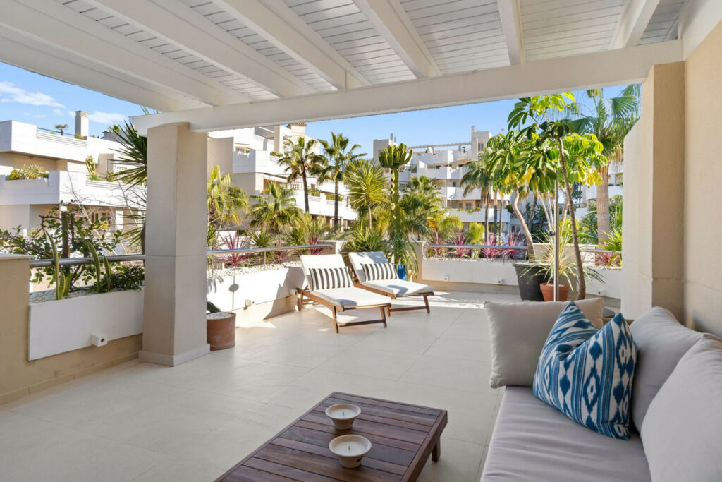 Penthouse Aloha Málaga - image 13