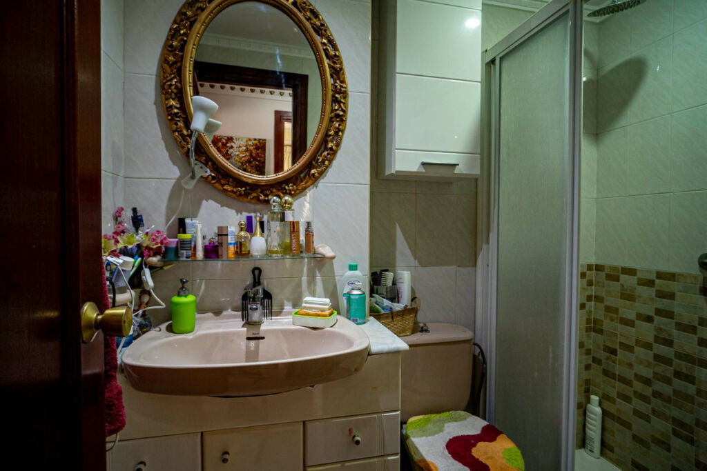 Middle Floor Apartment Benidorm Alicante - image 14