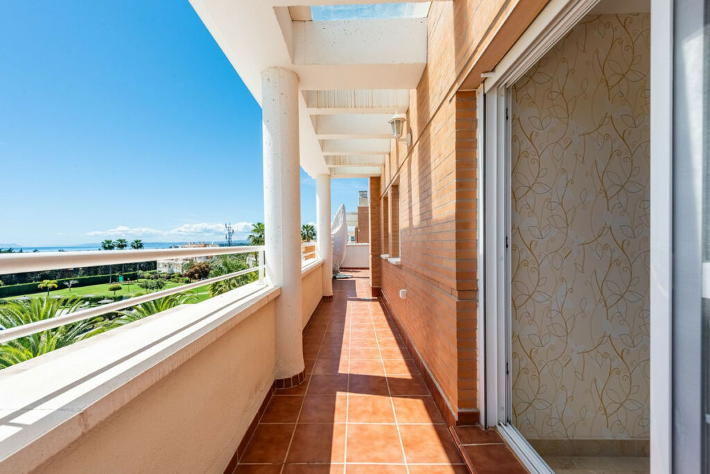 Penthouse Duplex Estepona Málaga - image 13