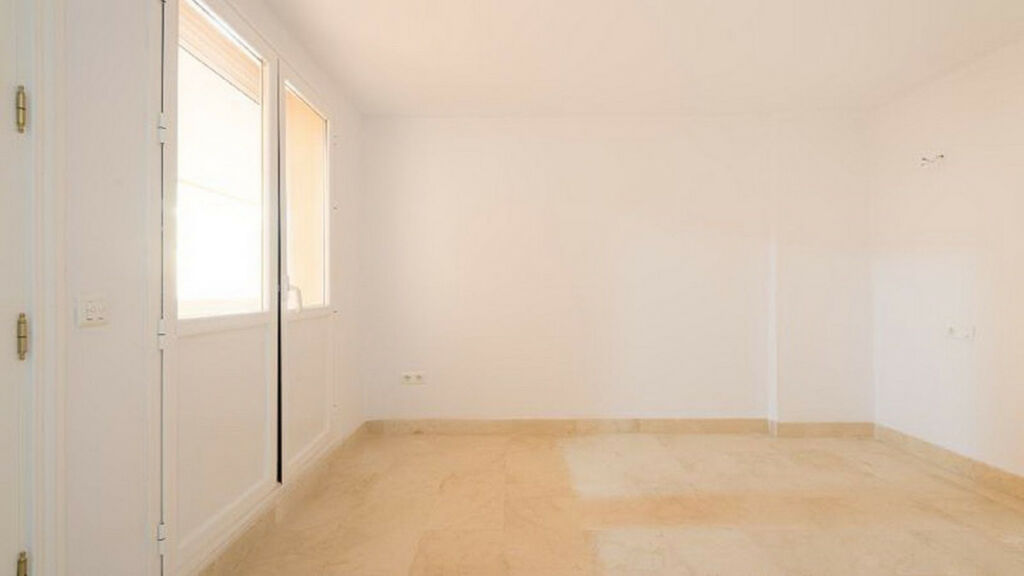 Ground Floor Apartment Marbella Málaga - image 13