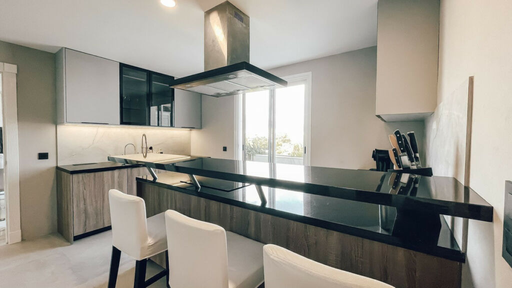 Penthouse Puerto Banús Málaga - image 13