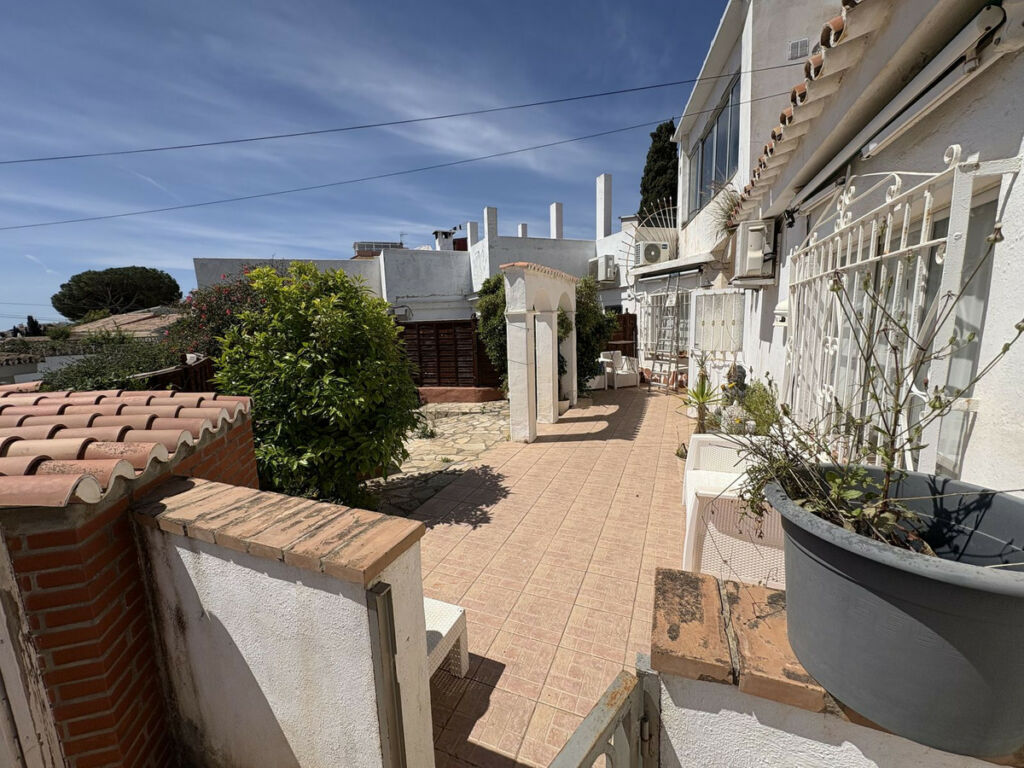 Semi-Detached House Torreblanca Málaga - image 13