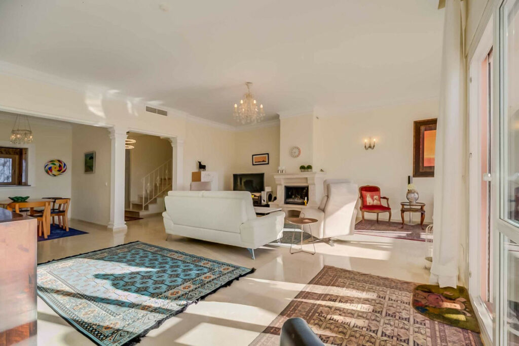 Townhouse Artola Málaga - image 13