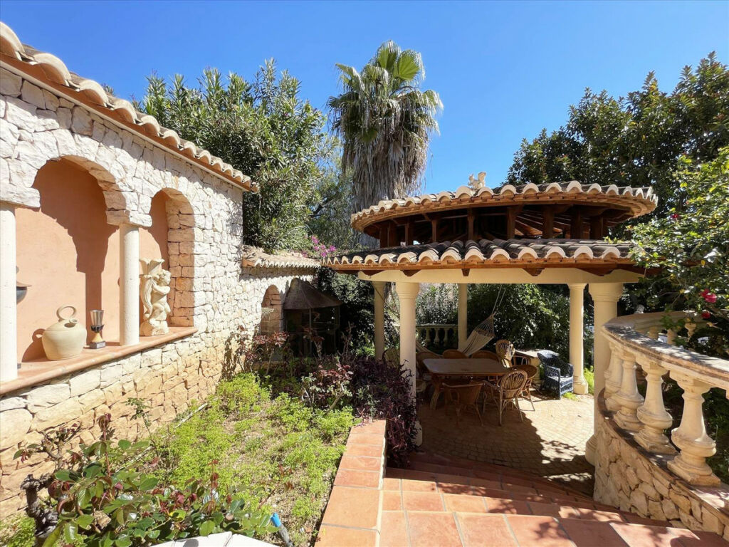 Detached Villa Benissa Alicante - image 13