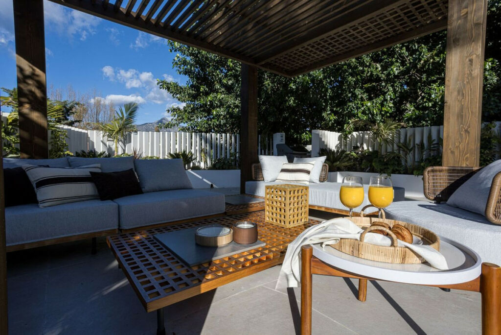 Detached Villa Marbella Málaga - image 13
