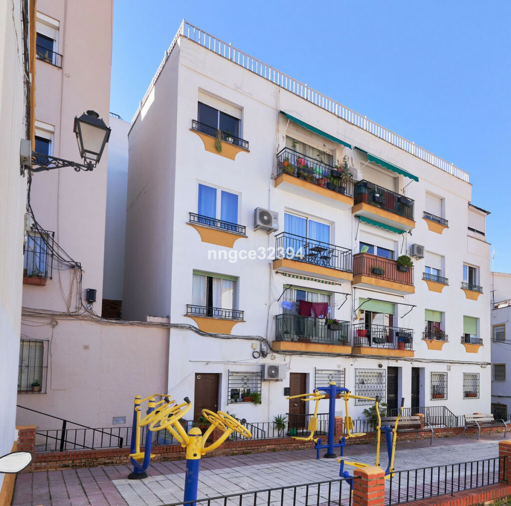 Middle Floor Apartment Marbella Málaga - image 20
