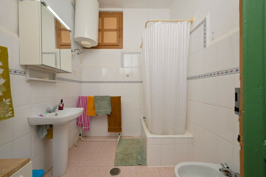 Townhouse Tolox Málaga - image 14