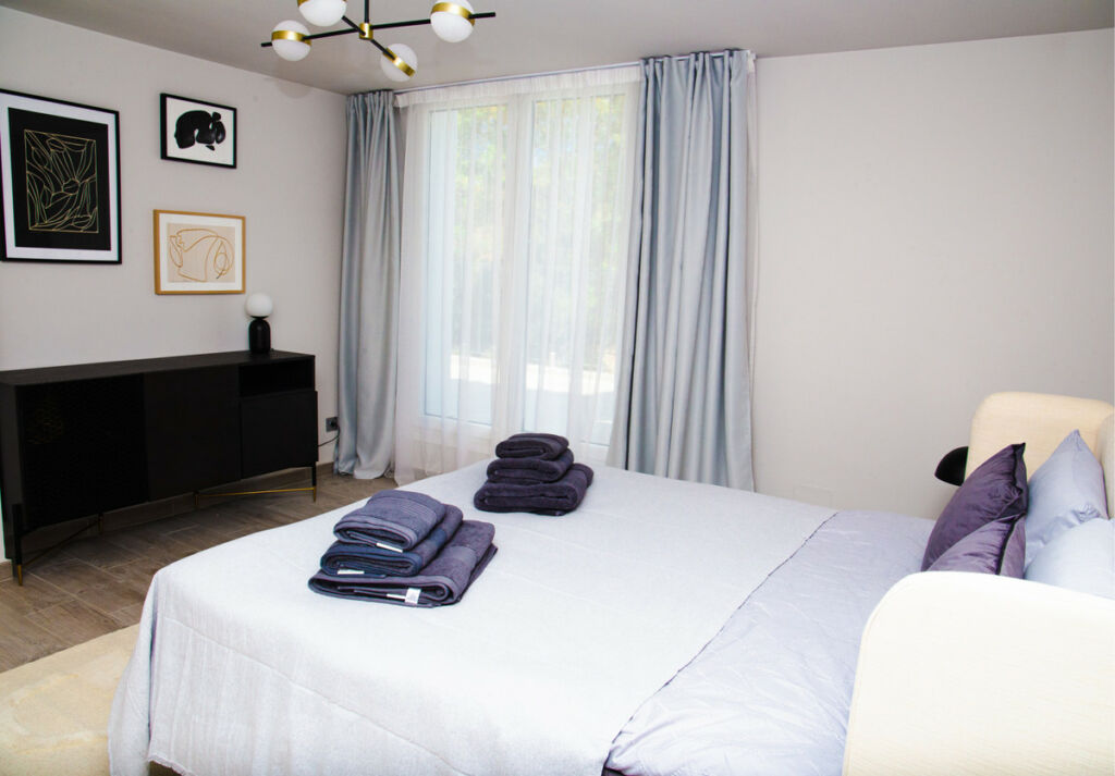 Detached Villa Marbella Málaga - image 13