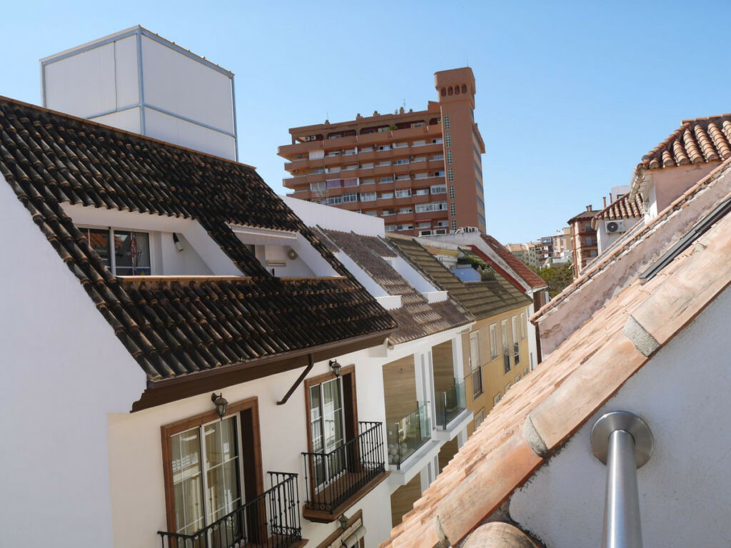 Penthouse Fuengirola Málaga - image 8