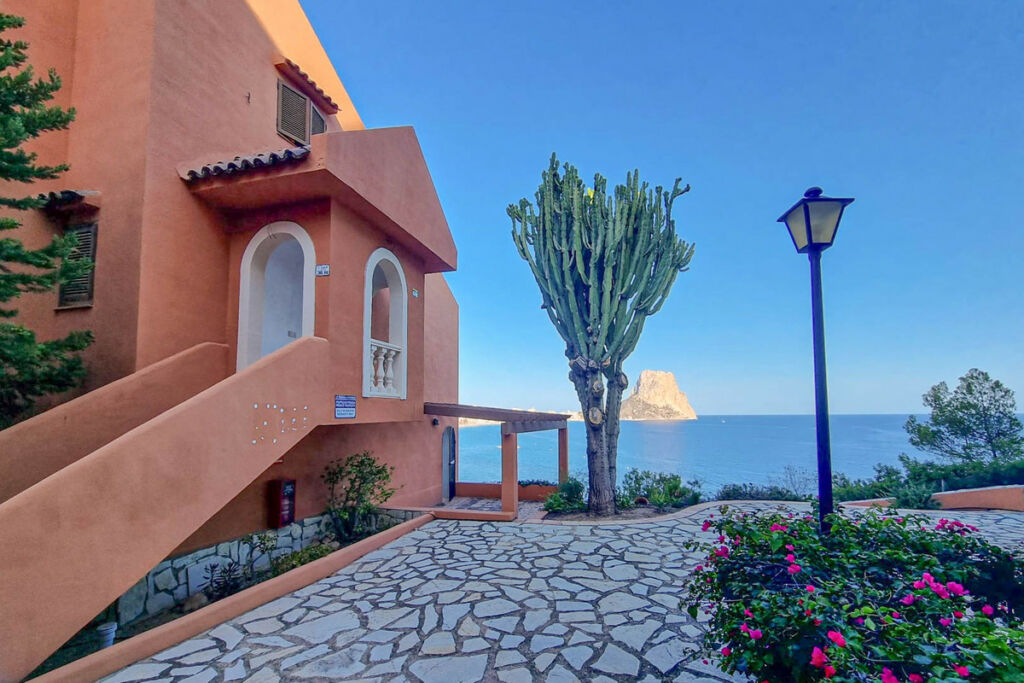 Townhouse Calpe Alicante - image 14
