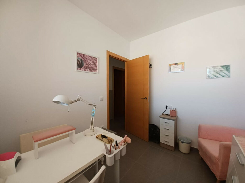Middle Floor Apartment Los Dolses Alicante - image 14