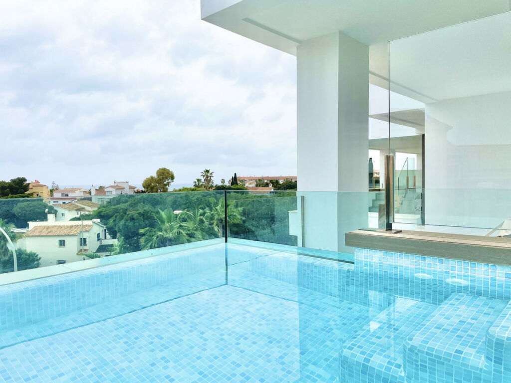 Middle Floor Apartment Mijas Costa Málaga - image 14