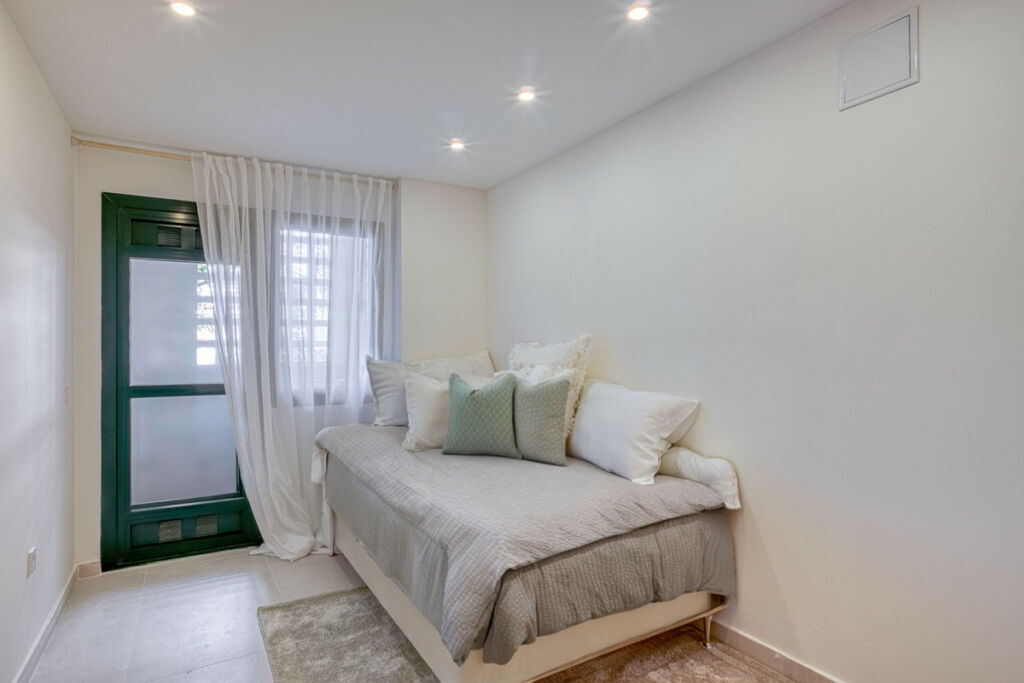 Middle Floor Apartment San Pedro de Alcántara Málaga - image 14