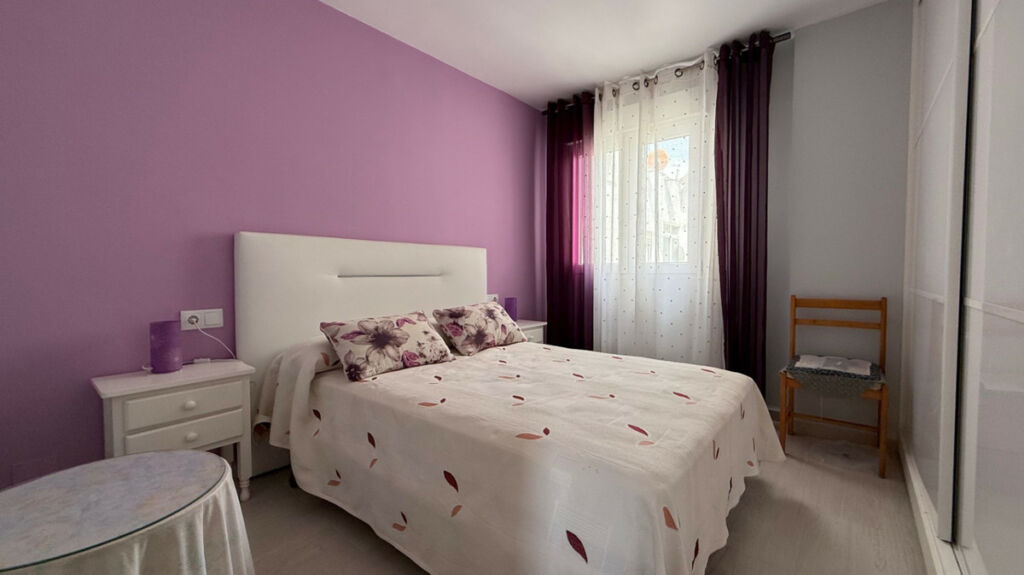 Middle Floor Apartment Torrevieja Alicante - image 14