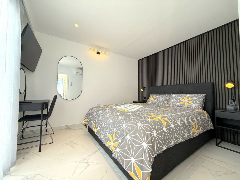Penthouse Duplex Puerto Banús Málaga - image 14