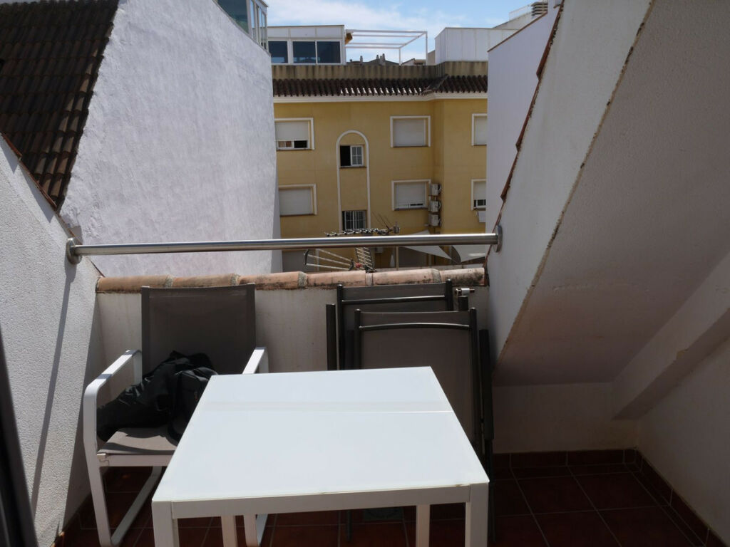 Penthouse Fuengirola Málaga - image 9