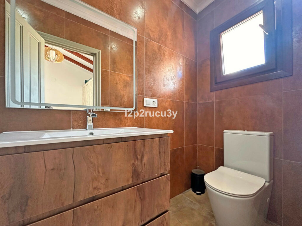 Detached Villa Moraira Alicante - image 14