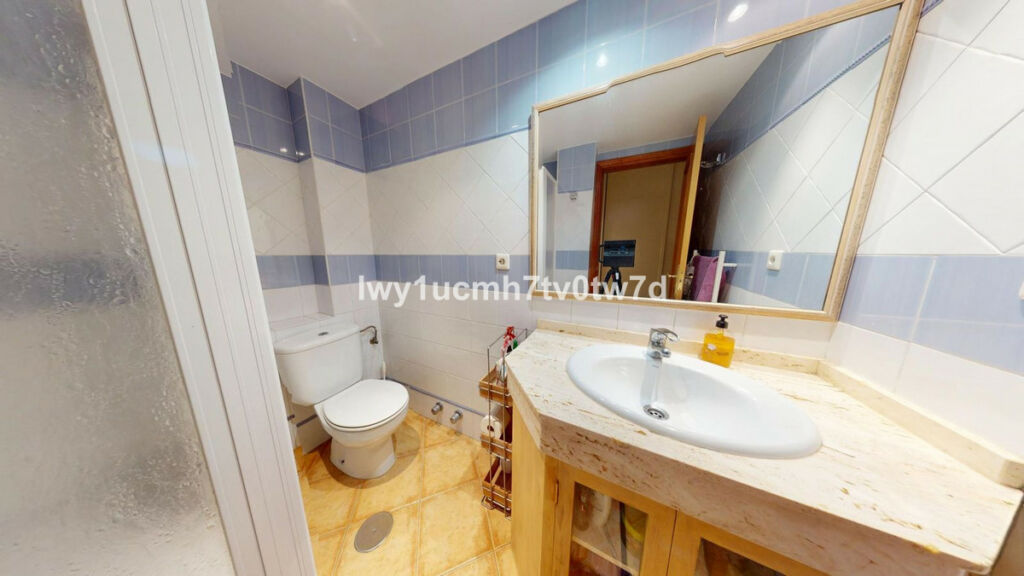 Middle Floor Apartment Fuengirola Málaga - image 14