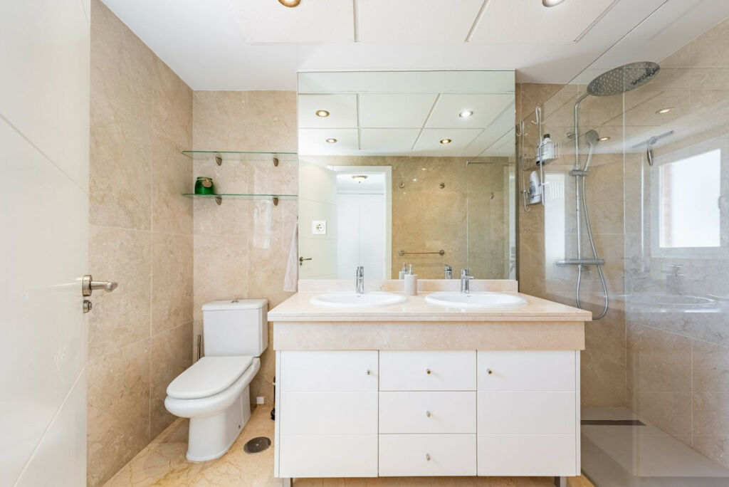 Penthouse Duplex Estepona Málaga - image 14
