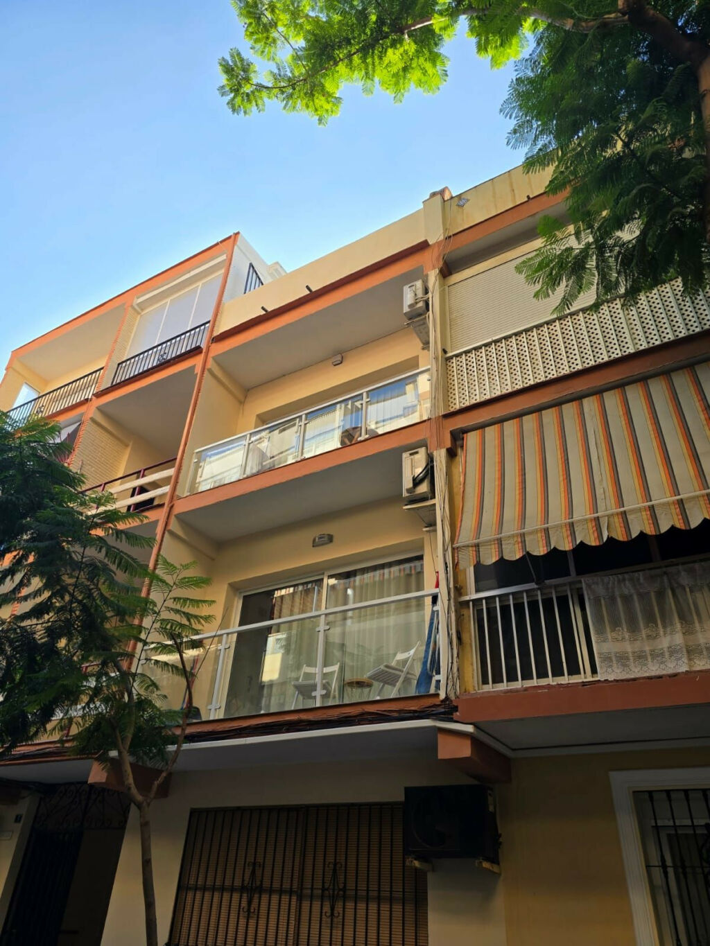 Middle Floor Apartment Los Boliches Málaga - image 14
