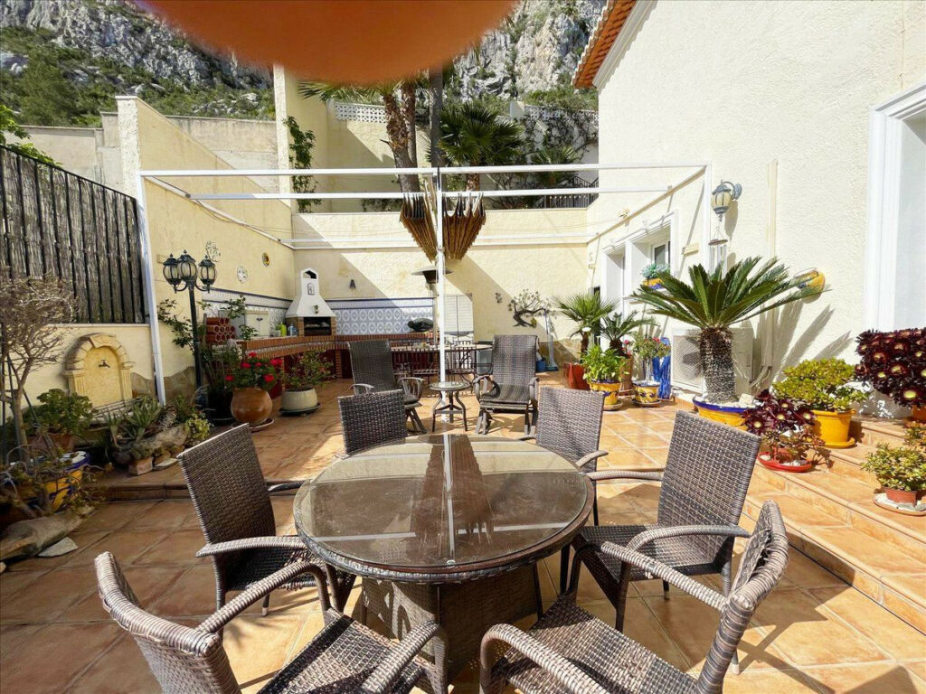 Detached Villa Calpe Alicante - image 14