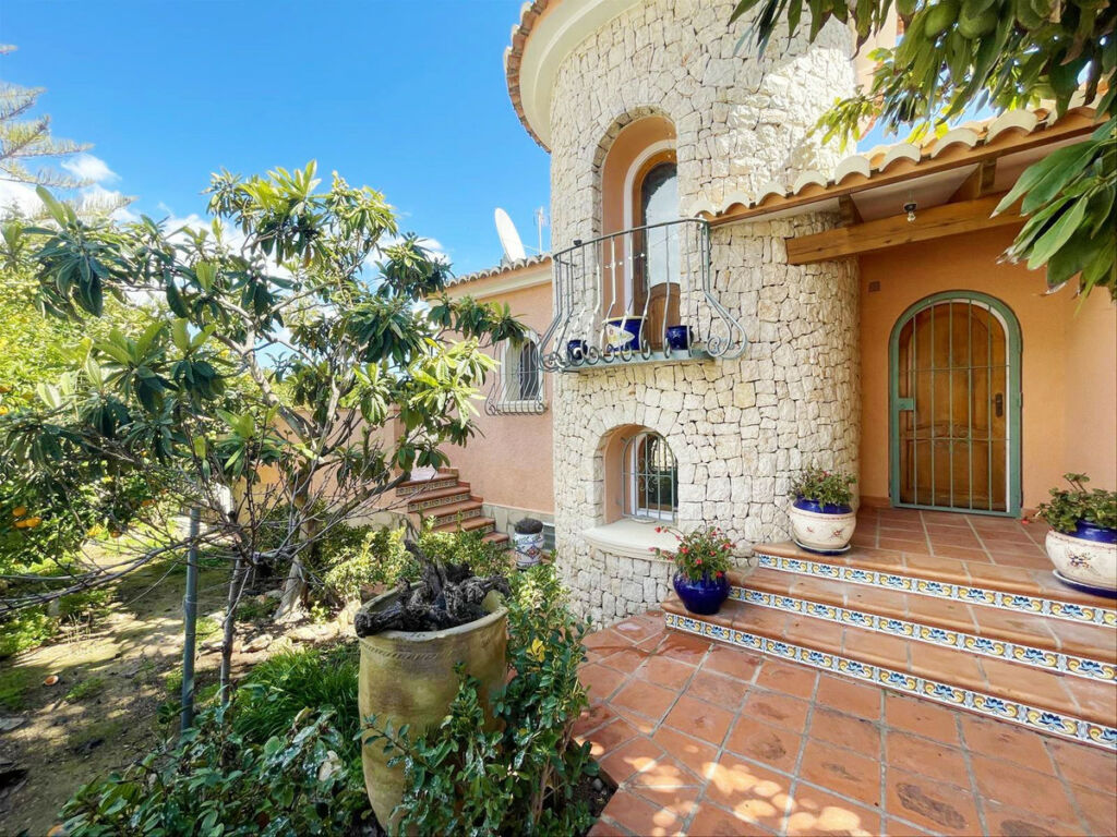 Detached Villa Benissa Alicante - image 14