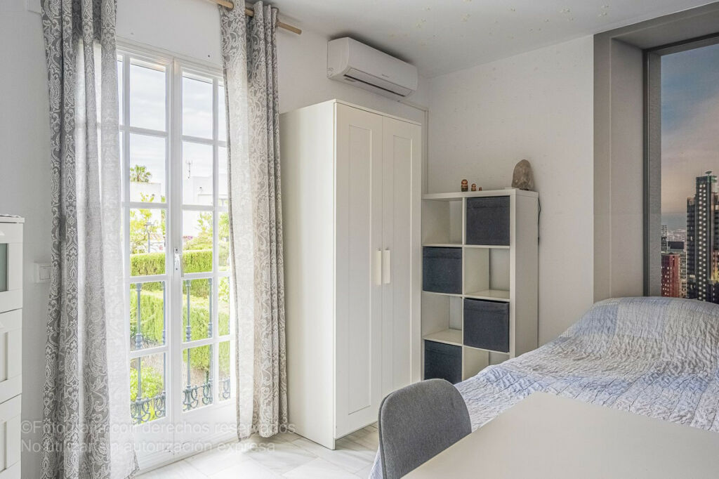 Townhouse New Golden Mile Málaga - image 14